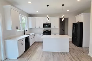 102 Heatherwood Dr, Buena, NJ 08360 - Photo 10