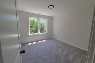 102 Heatherwood Dr, Vineland, NJ 08360 - Photo 30