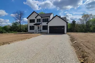 102 Heatherwood Dr, Buena, NJ 08360 - Photo 2