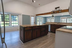 6734 Weymouth Rd, Mays Landing, NJ 08330 - Photo 10
