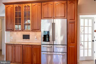 11 Osprey Ct, Egg Harbor Township, NJ 08234 - Photo 10