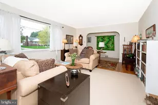309 N 4th St, Hammonton, NJ 08037 - Photo 4