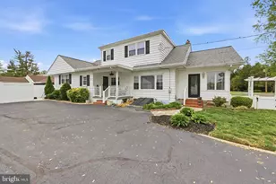 720 Bellevue Ave, Hammonton, NJ 08037 - Photo 16