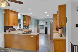 210 Central Ave, Egg Harbor Township, NJ 08234 - Photo 8