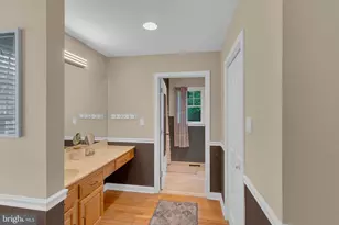 210 Central Ave, Egg Harbor Township, NJ 08234 - Photo 20
