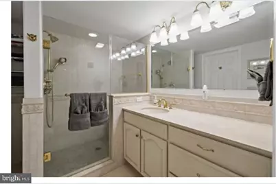 207 7th Street N #A, Brigantine, NJ 08203 - Photo 16