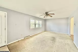 6321 Crocus St, Mays Landing, NJ 08330 - Photo 10