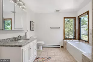 8 E Curran Dr, Absecon, NJ 08201 - Photo 32