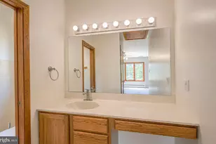 8 E Curran Dr, Absecon, NJ 08201 - Photo 22