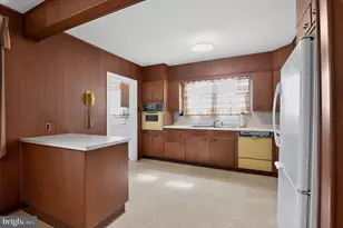 112 W Pacific Ave, Minotola, NJ 08341 - Photo 10