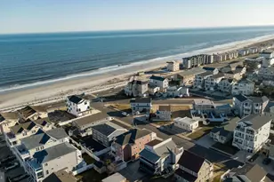 204 10th St, Brigantine, NJ 08203 - Photo 26