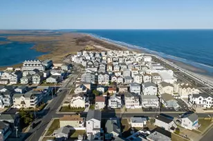 204 10th St, Brigantine, NJ 08203 - Photo 22