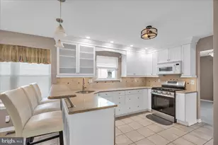 14 Shires Way, Egg Harbor Township, NJ 08234 - Photo 8