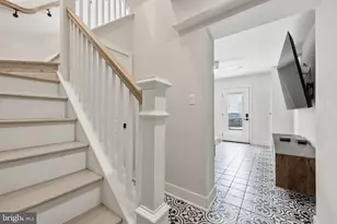 100 Monroe Ave N, Margate City, NJ 08402 - Photo 6