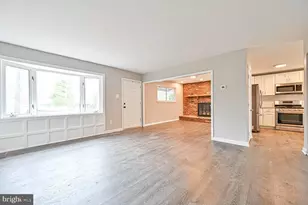 317 E Collings Dr, Williamstown, NJ 08094 - Photo 6