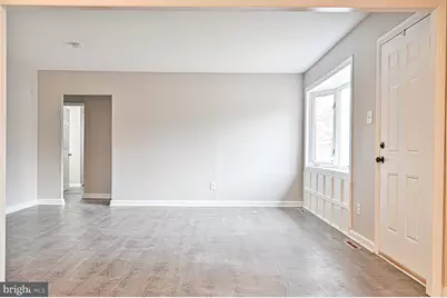 317 E Collings Drive, Folsom, NJ 08094 - Photo 4
