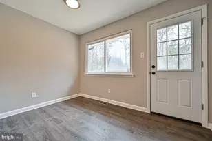 317 E Collings Dr, Williamstown, NJ 08094 - Photo 2