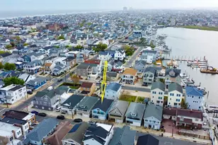 204 N Sacramento Ave, Ventnor City, NJ 08406 - Photo 2