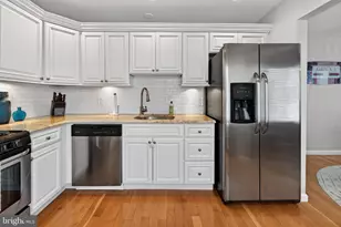22 S Washington Ave, Margate City, NJ 08402 - Photo 12