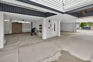 22 S Washington Ave, Margate City, NJ 08402 - Photo 2
