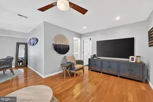22 S Washington Ave, Margate City, NJ 08402 - Photo 4