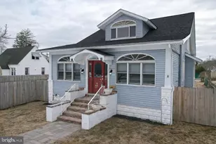 140 New York Ave, Egg Harbor City, NJ 08215 - Photo 1