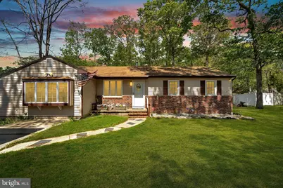 217 E Ridgewood Avenue, Galloway, NJ 08205 - Photo 2