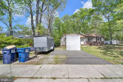 217 E Ridgewood Avenue, Galloway, NJ 08205 - Photo 4