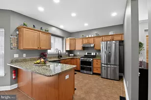 234 E Kennedy Dr, Egg Harbor Township, NJ 08234 - Photo 4