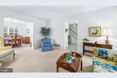 506 E Oslo Court, Galloway, NJ 08205 - Photo 4