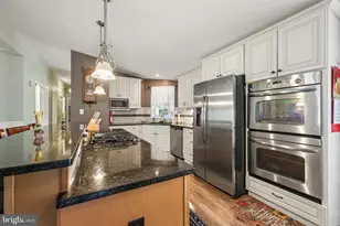 209 Burning Tree Ct, Mays Landing, NJ 08330 - Photo 12