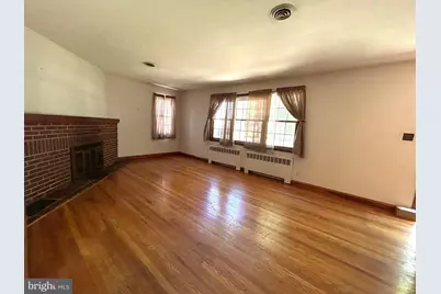 100 Broadway, Hammonton, NJ 08037 - Photo 4