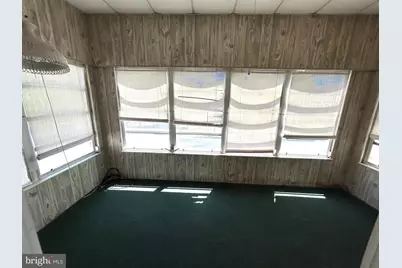 100 Broadway, Hammonton, NJ 08037 - Photo 20