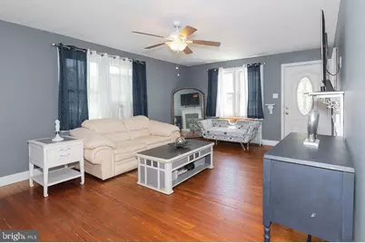 19 S 1st Road, Hammonton, NJ 08037 - Photo 6