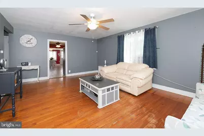 19 S 1st Road, Hammonton, NJ 08037 - Photo 4