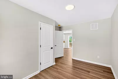 223 Liverpool Avenue, Egg Harbor City, NJ 08215 - Photo 12