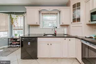 294 Lakeview Dr, Hammonton, NJ 08037 - Photo 10