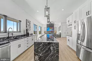 21 Hart Ln, Ventnor City, NJ 08406 - Photo 12