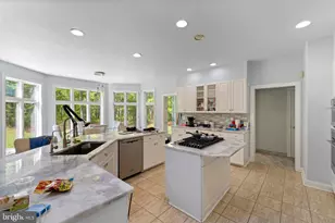 612 Pineview Dr, Galloway, NJ 08205 - Photo 14