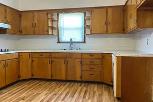 400 N Packard St, Hammonton, NJ 08037 - Photo 2
