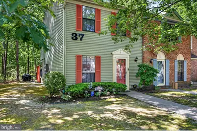 160 Patriots Court, Absecon, NJ 08205 - Photo 2