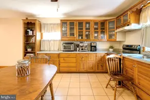 6852 Millville Ave, Mays Landing, NJ 08330 - Photo 4