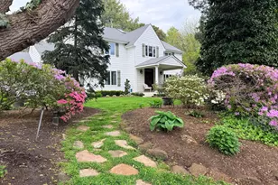 202 Arbor Ct E, Linwood, NJ 08221 - Photo 2