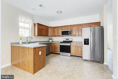 17 Manchester Street, Galloway, NJ 08205 - Photo 4