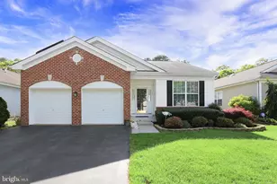 17 Manchester St, Galloway, NJ 08205 - Photo 1