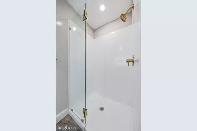 208 Peach Street, Hammonton, NJ 08037 - Photo 32