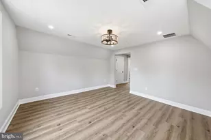 208 Peach St, Hammonton, NJ 08037 - Photo 16