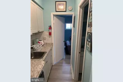 9401 Pacific Avenue, Margate City, NJ 08402 - Photo 8