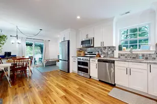 209 New York Ave, Egg Harbor City, NJ 08215 - Photo 8