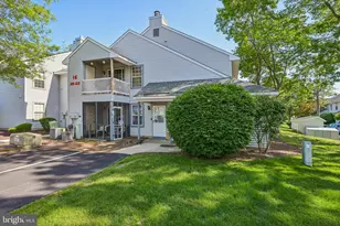 28 Waterview Dr, Absecon, NJ 08205 - Photo 2